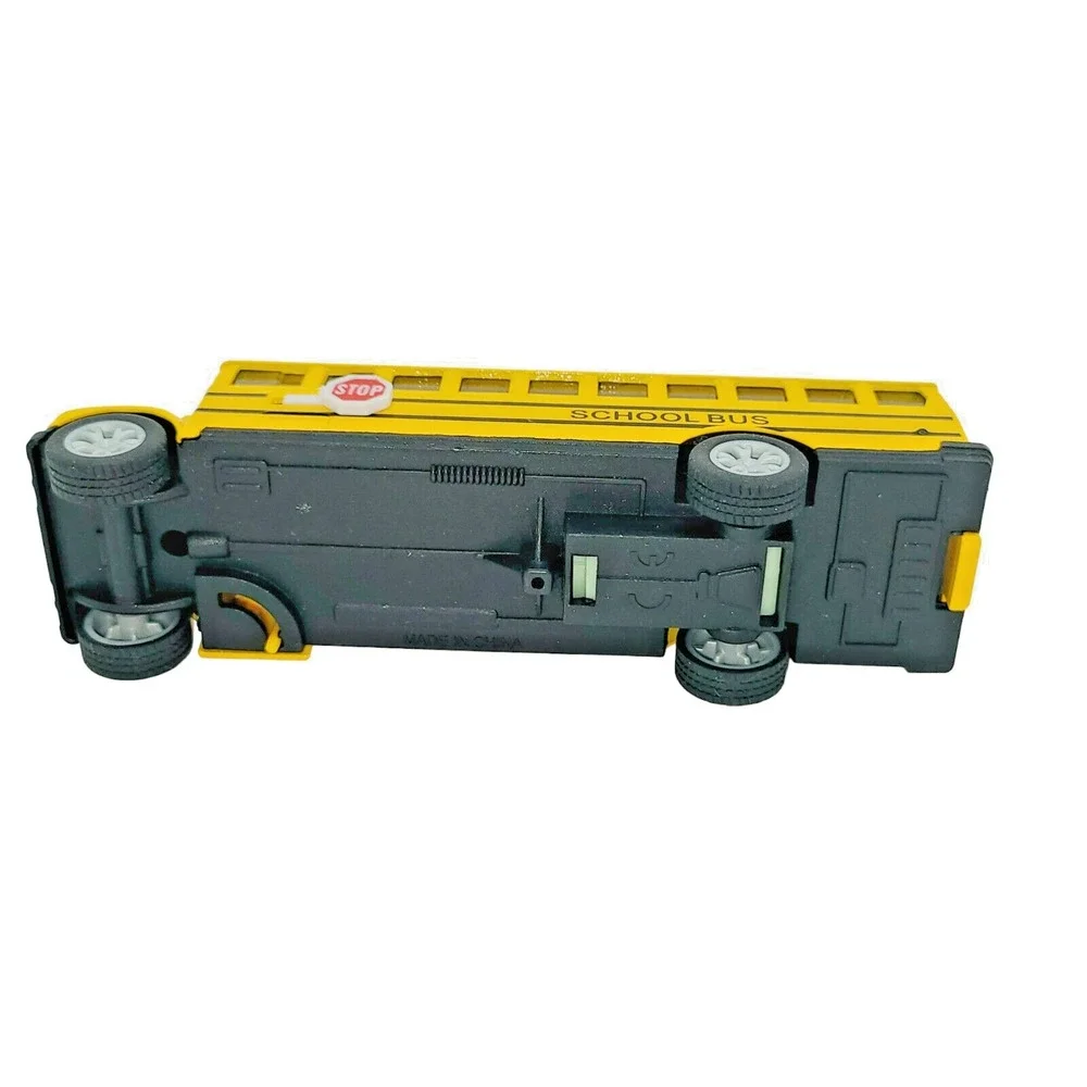 Yellow School Bus Diecast Pull Back Car‎